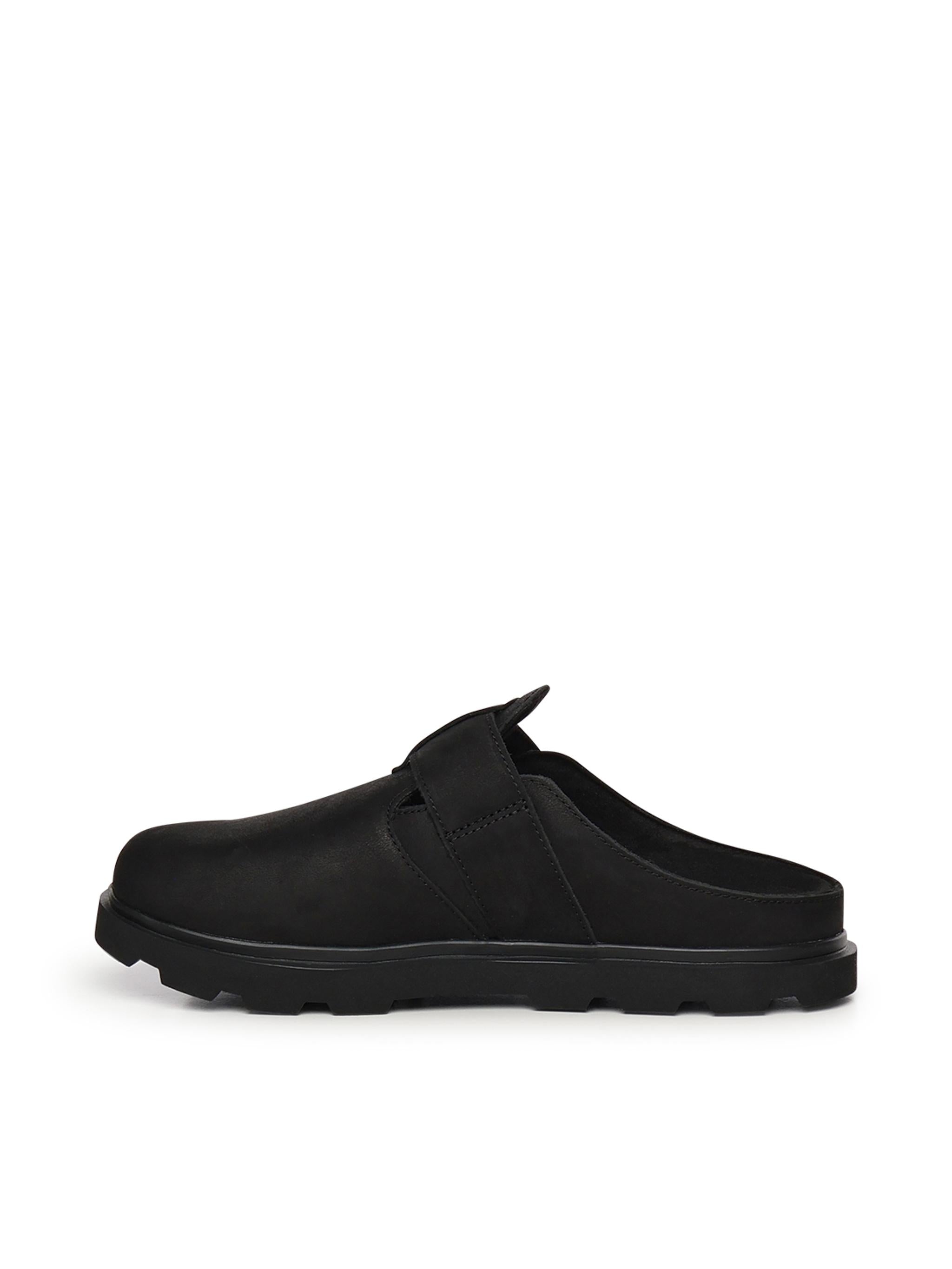 1167653BLK UGG