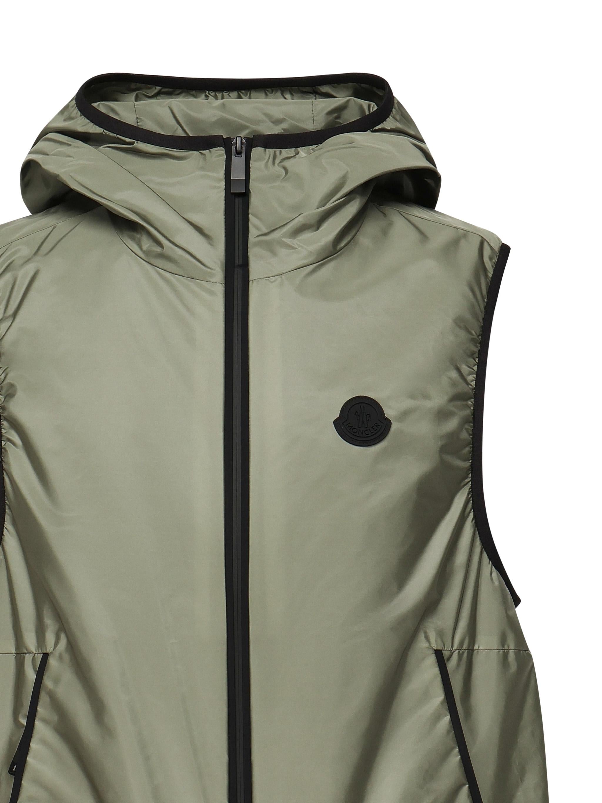 K10911A00172539ZD82G MONCLER