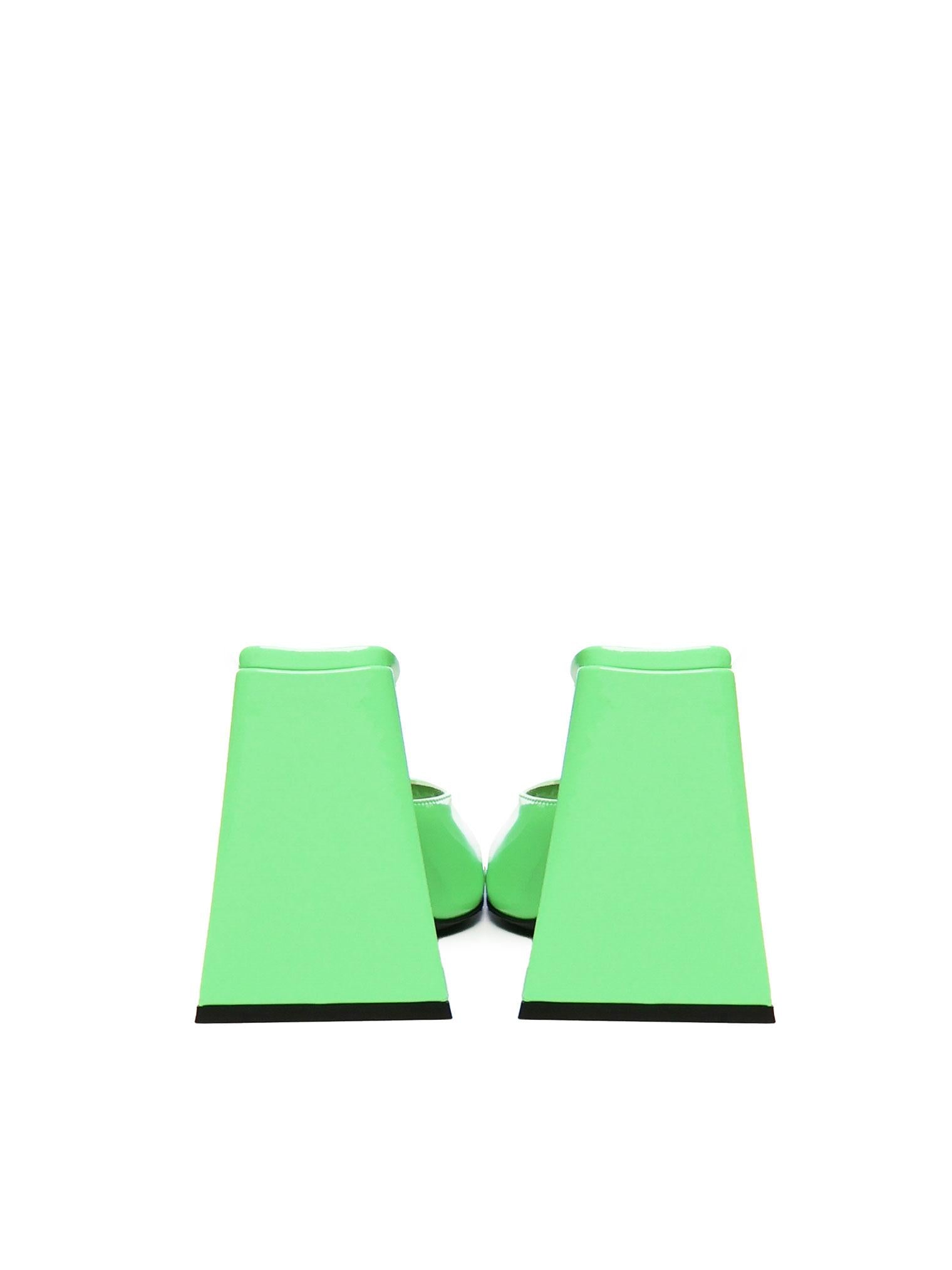 231WS000L002163 THE Attico