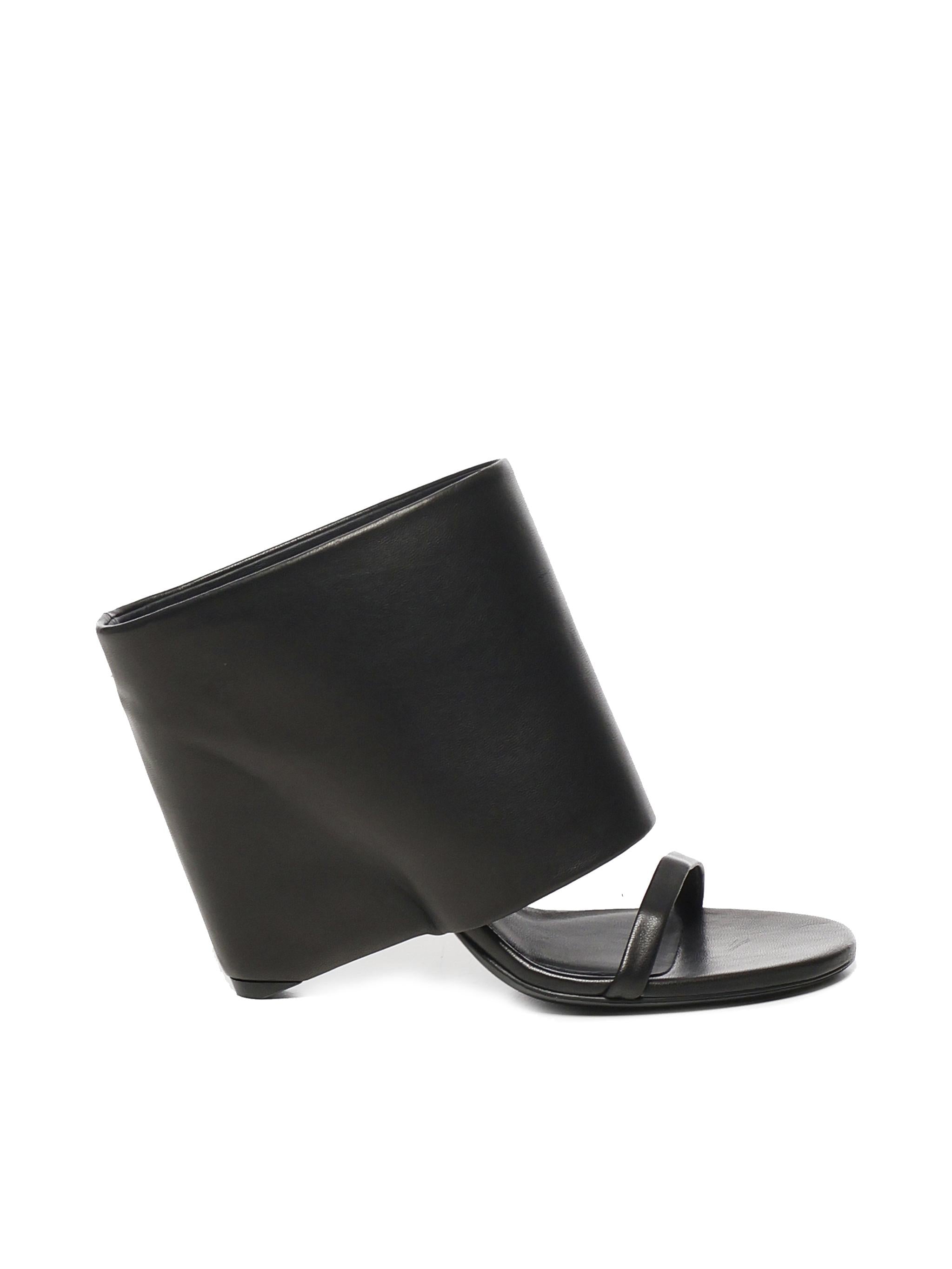225SSD037AG00309999 COURREGES