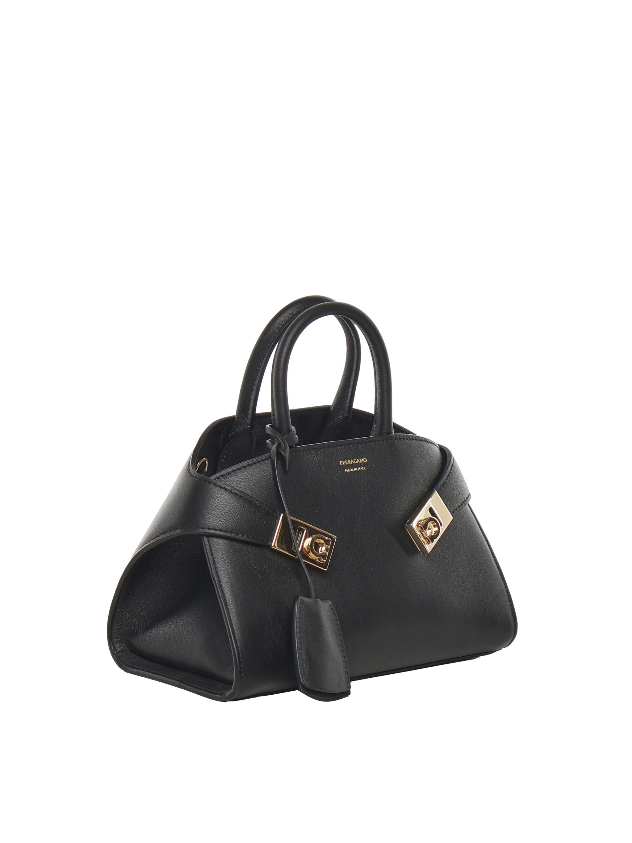 215975768853009 FERRAGAMO