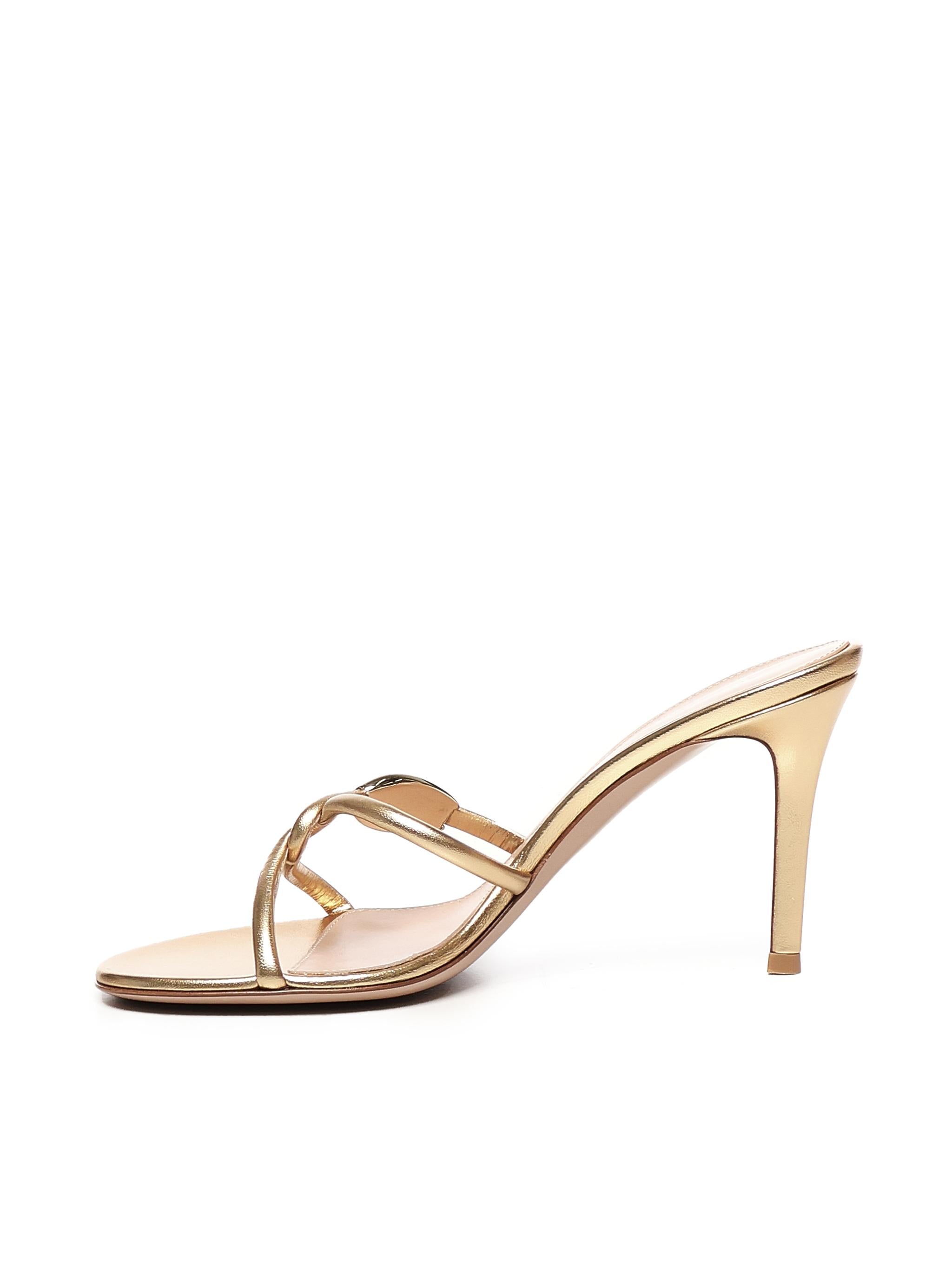 G1008585RICNPSMEKO GIANVITO ROSSI