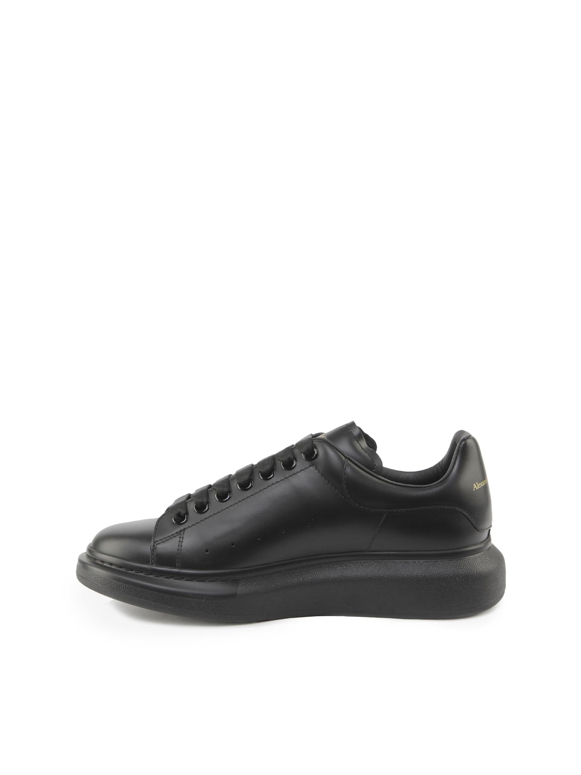 Sneakers oversize in pelle 553761 WHGP01000 ALEXANDER McQUEEN 