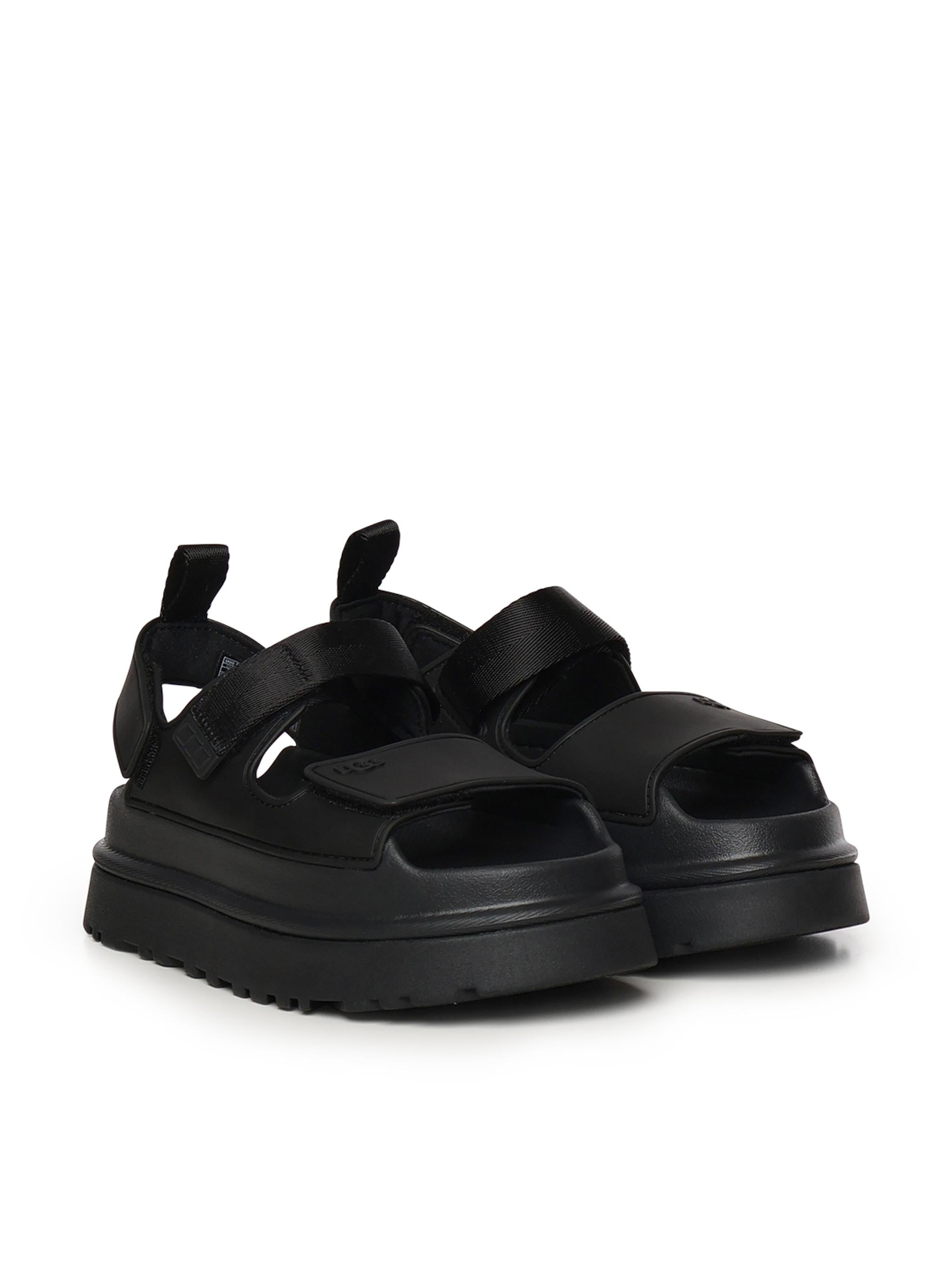 1152685BLK UGG