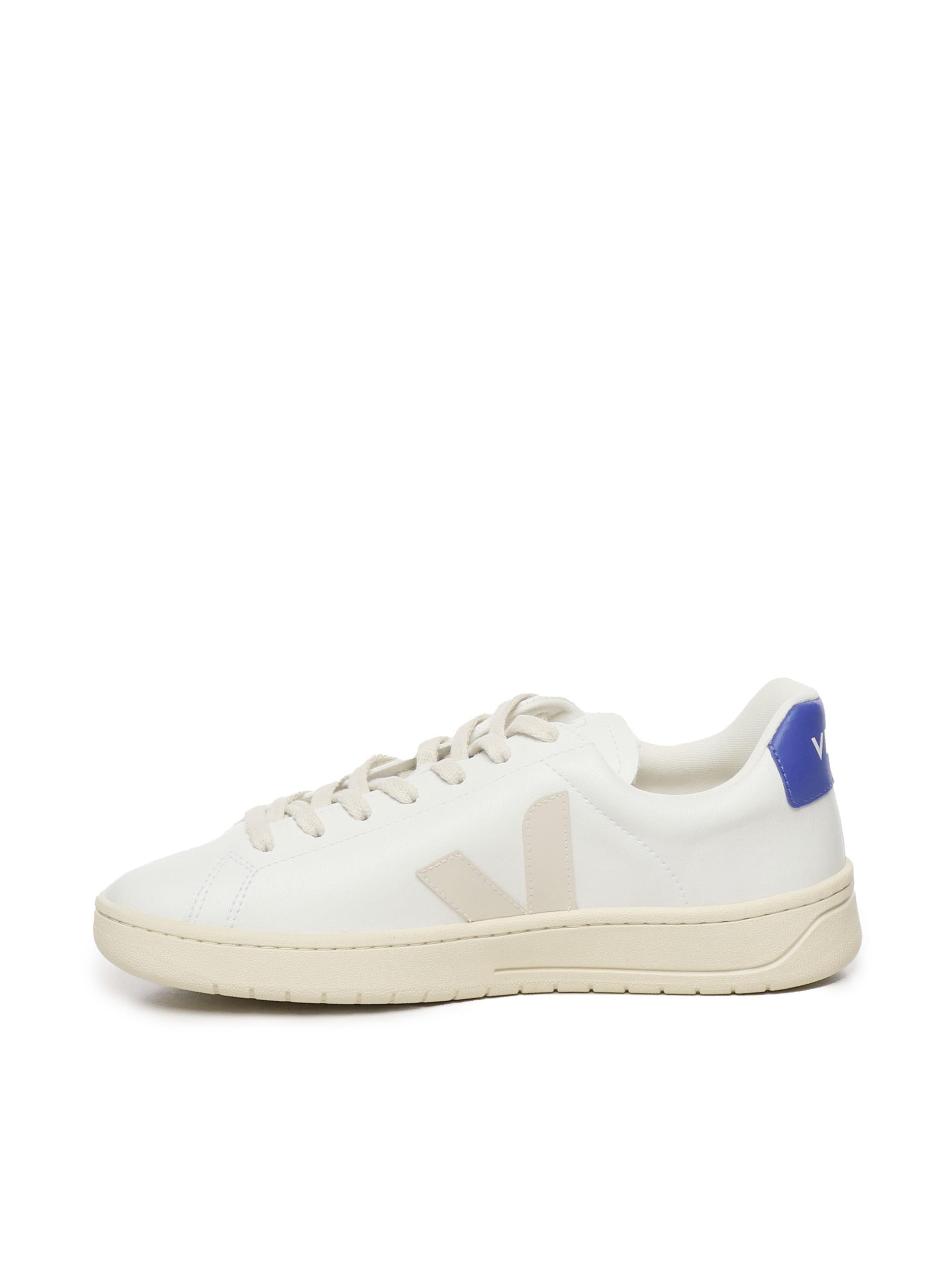 UC0703880 VEJA