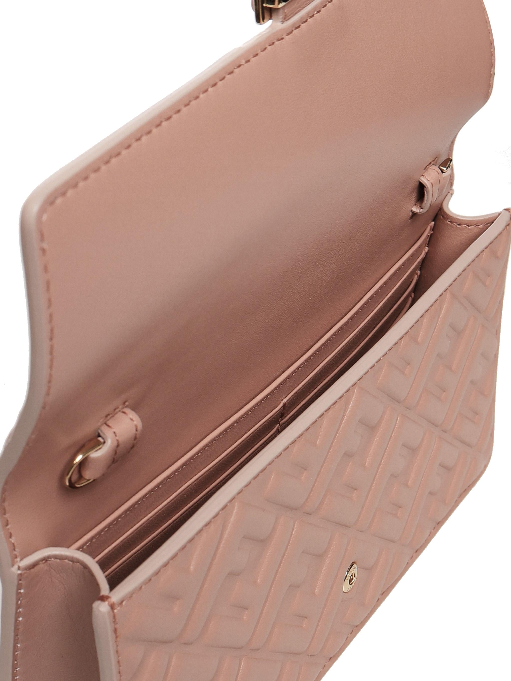 Portafoglio On Chain Baguette 8M0498 AAJDF1SK3 FENDI 
