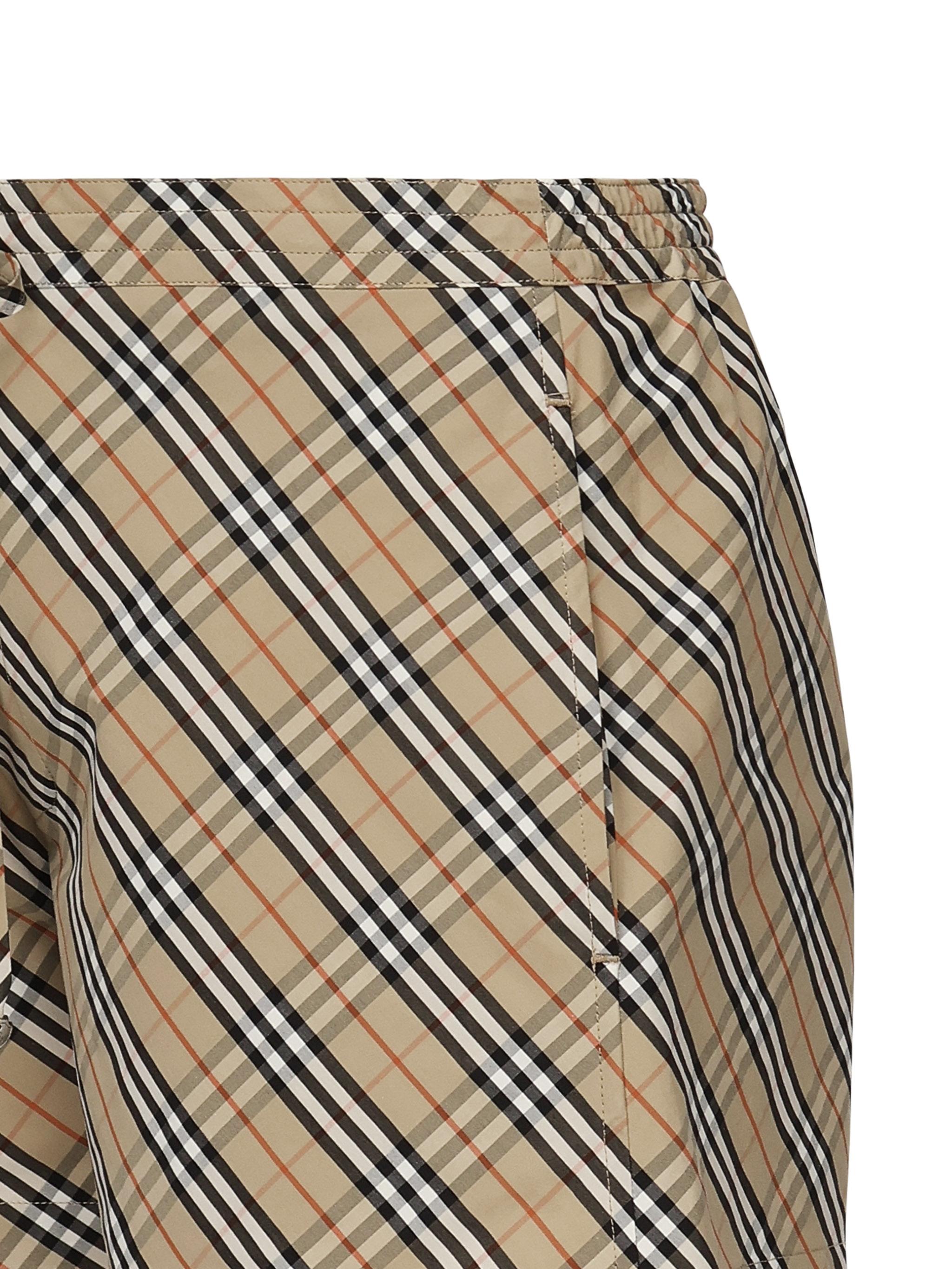 8106943B9368 BURBERRY